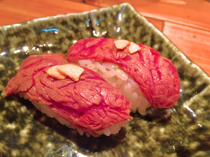 今日はちょっと贅沢しない 東京都内にある 肉寿司 の名店7選 Retrip リトリップ