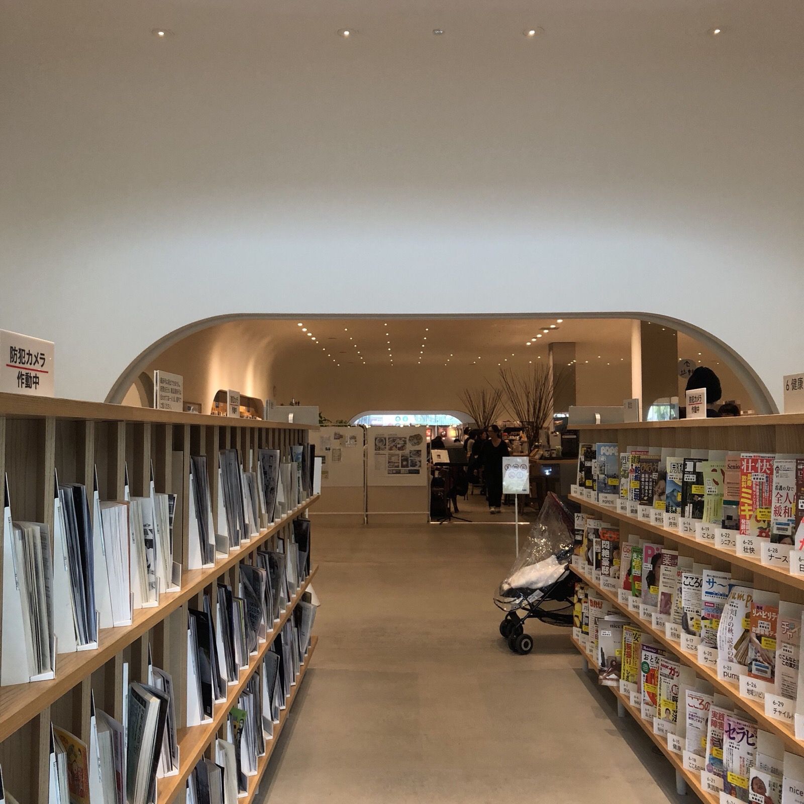 読書女子に捧ぐ 東京都内にあるおすすめ図書館ランキングtop15 Retrip リトリップ