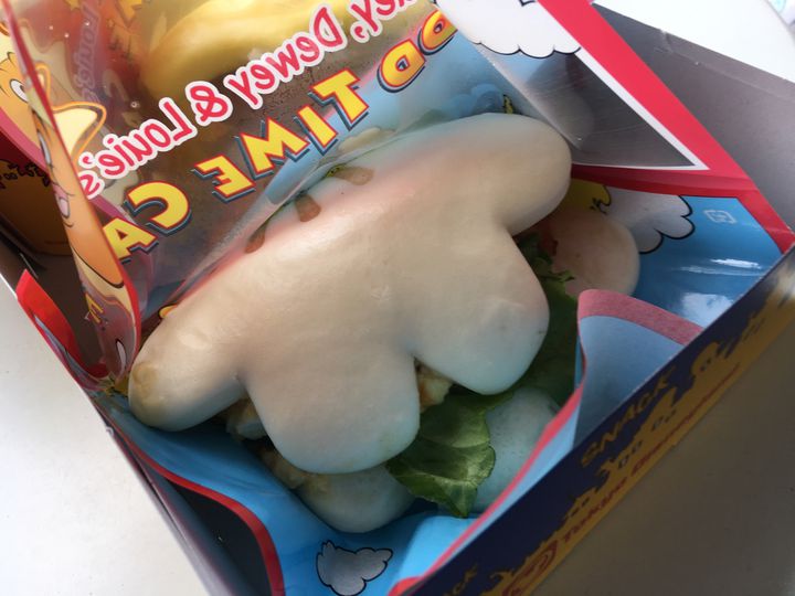 東京ディズニーランドで食べたい トゥーンタウンの美味しいグルメ7選 Retrip リトリップ