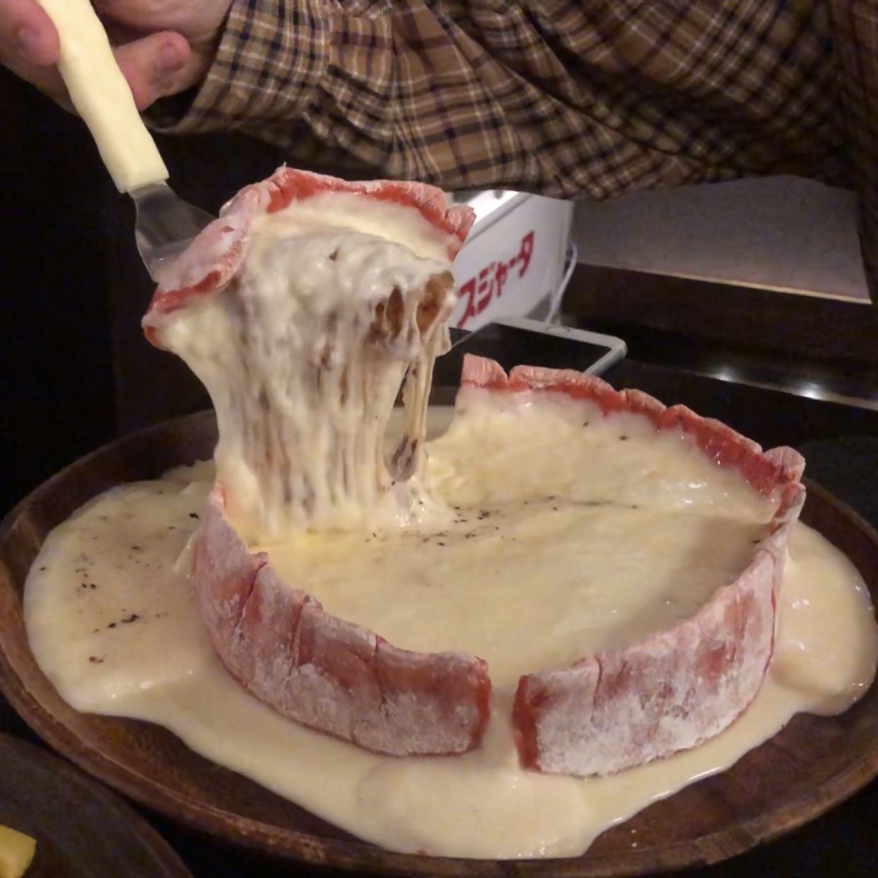 肉とチーズ Ark 新宿東口店 Retrip リトリップ