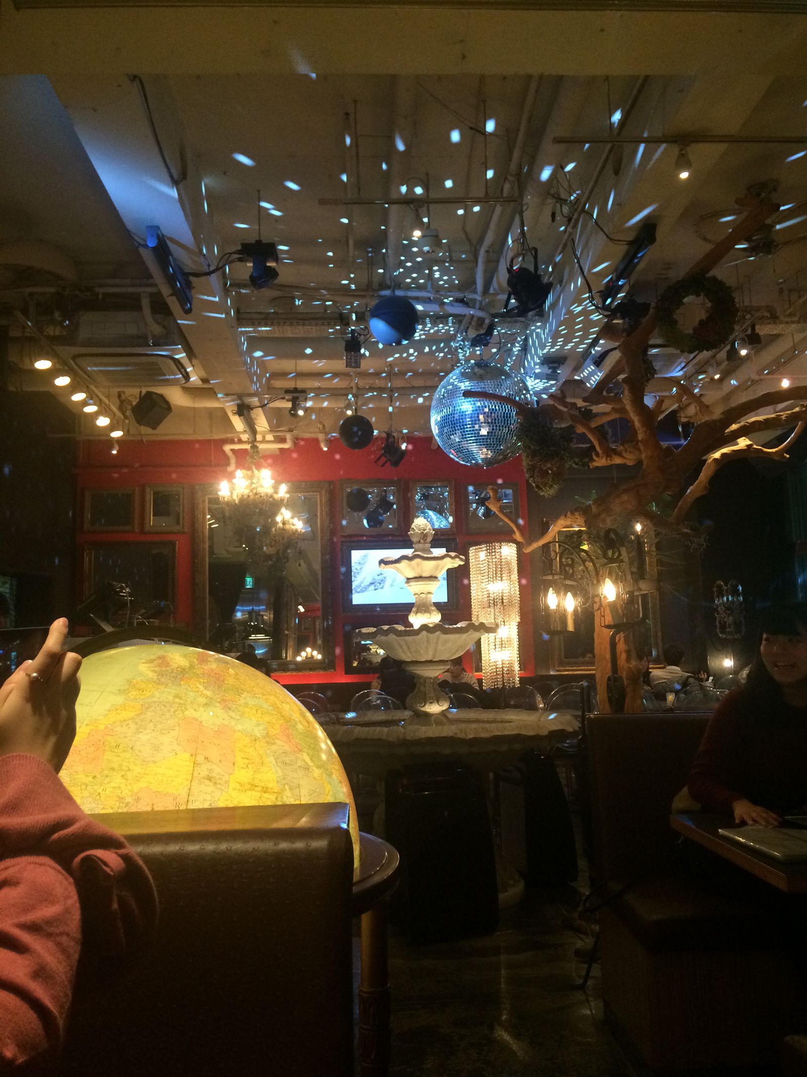 終電を逃したらここへ 渋谷で 深夜に営業 しているカフェ8選 Retrip リトリップ