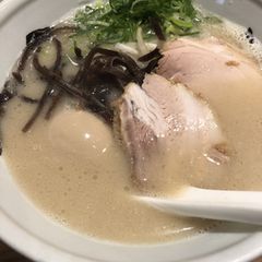 ほんまにうまい 行列必須の大阪のおすすめとんこつラーメン5選 Retrip リトリップ