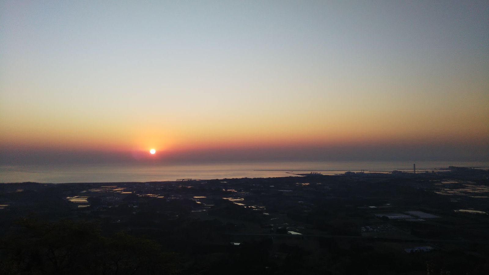 思わず息をのむ美しさ 福島の絶景初日の出スポット15選 Retrip リトリップ