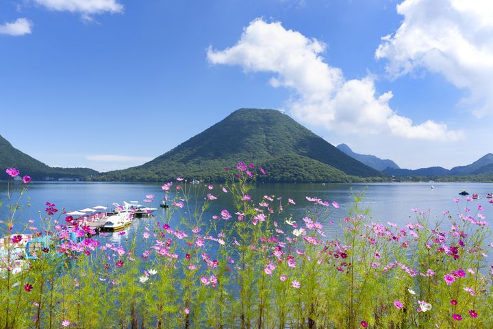 天空の湖 で避暑ドライブ旅 日本全国の高地にある絶景の湖13選 海外編2選 Retrip リトリップ 天空の湖 で避暑ドライブ旅 日本全国の高地にある絶景の湖13選 海外編2選 Retrip リトリップ