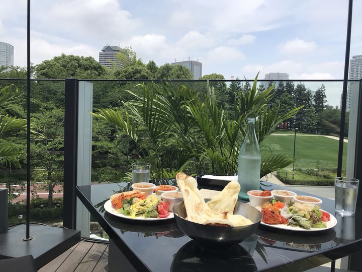 色々な種類のカレーを楽しみたい 東京都内の カレー食べ放題 が楽しめるお店9選 Retrip リトリップ