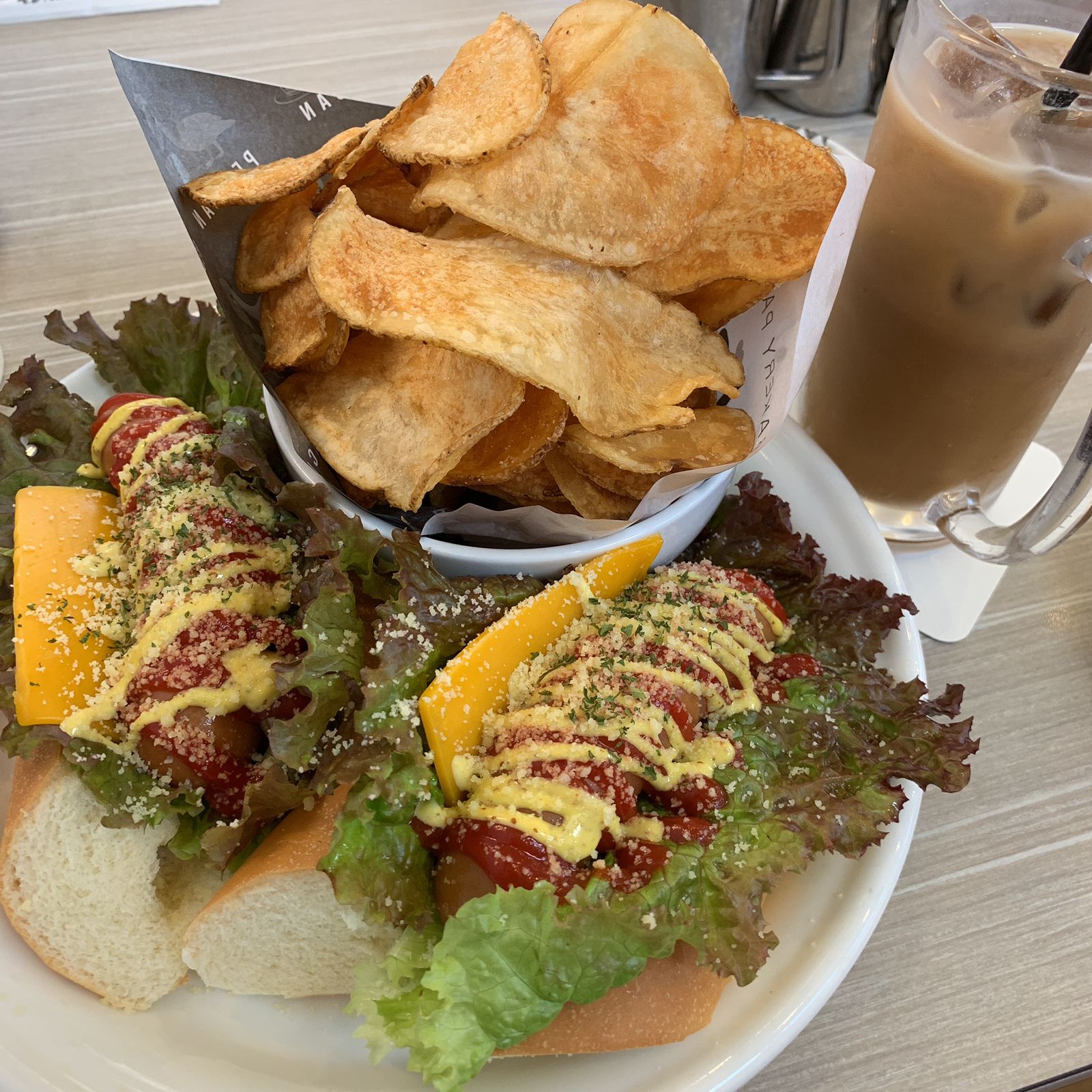 ベーカリーパーラー ペリカン 港当知店 Retrip リトリップ