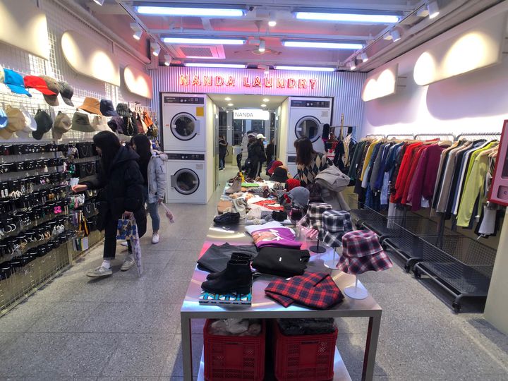 韓国で洋服を買うなら セレクトショップ A Land をまずはチェック Retrip リトリップ