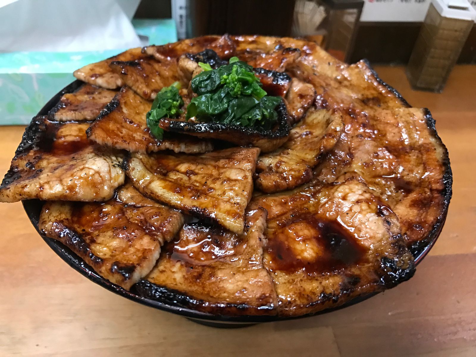 知らなきゃ損 東京都内近郊で 豚丼 をガッツリ食べられるオススメの店8選 Retrip リトリップ