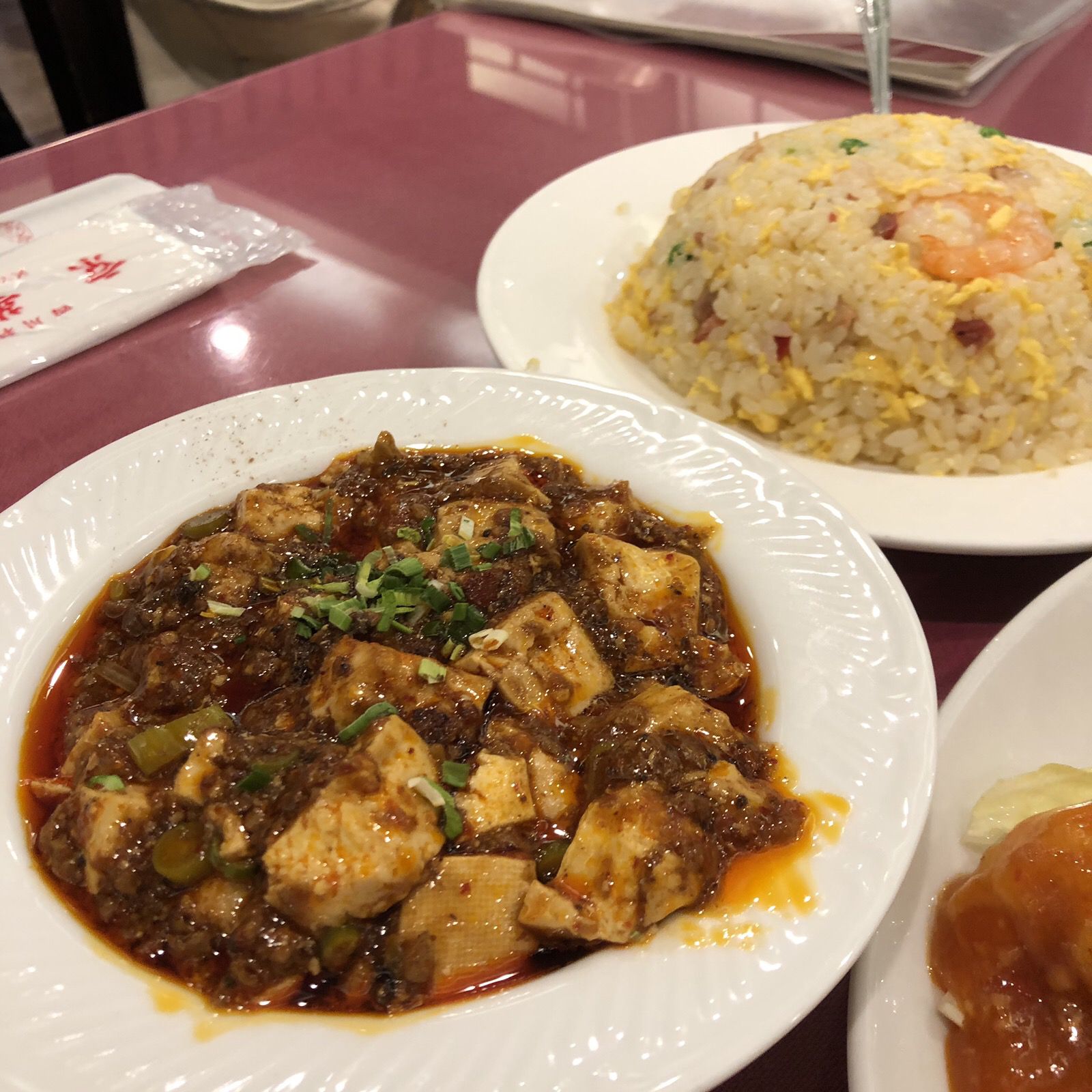 ドラゴン酒家 横浜駅の居酒屋 中華 餃子 小籠包>