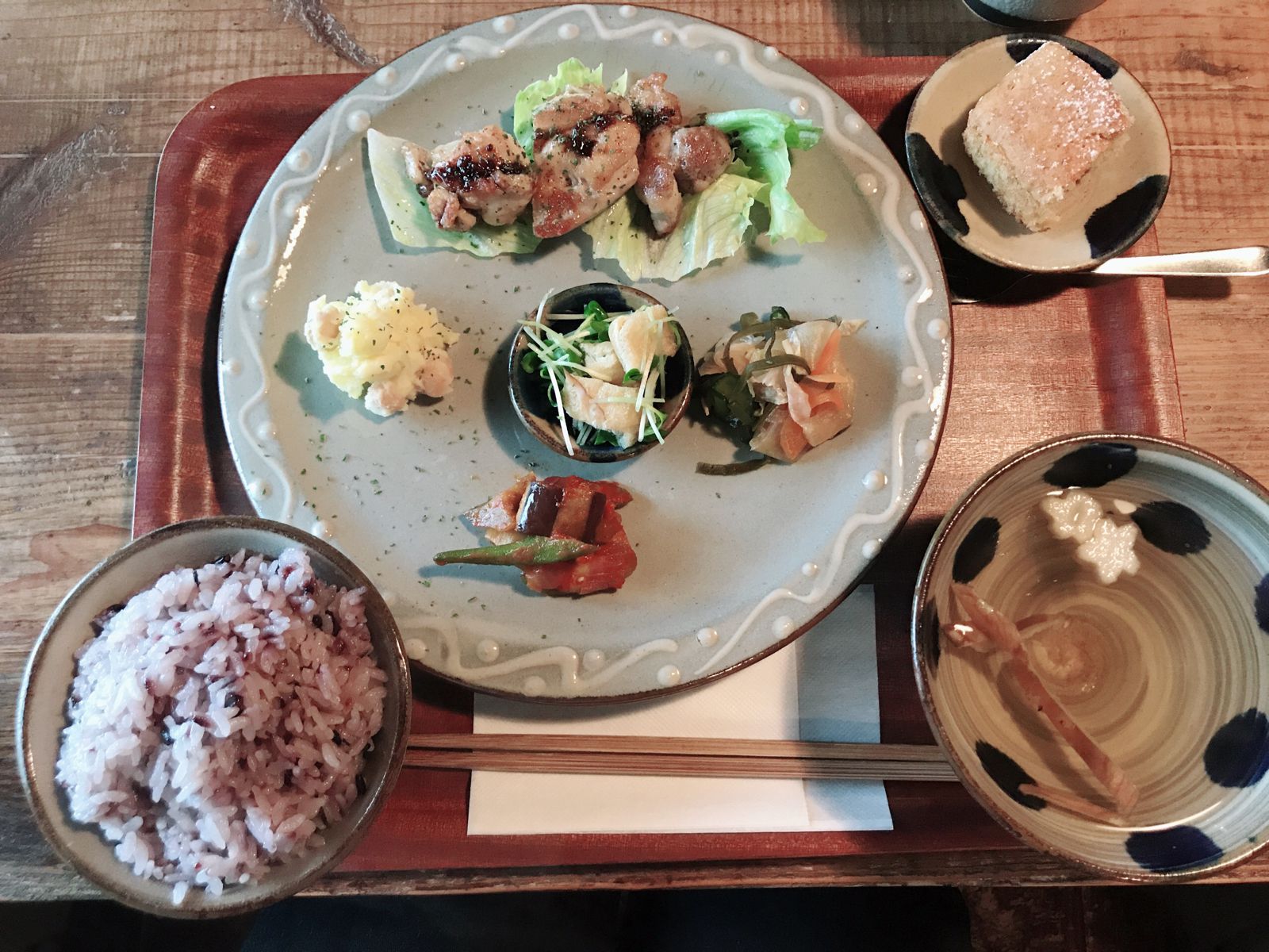 Cafeハコニワ Retrip リトリップ