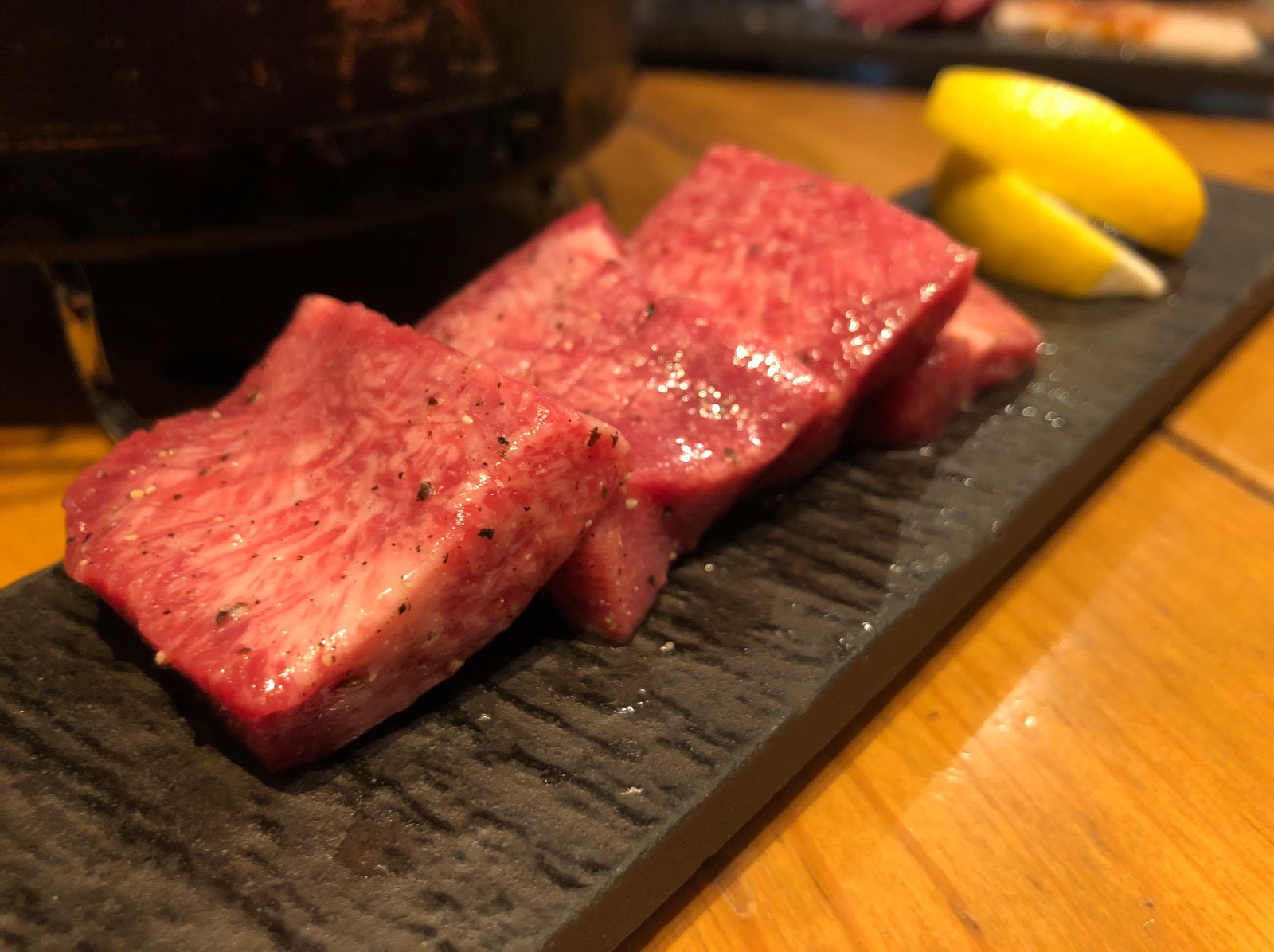 最高の東京 肉 デート ファッショントレンドについて