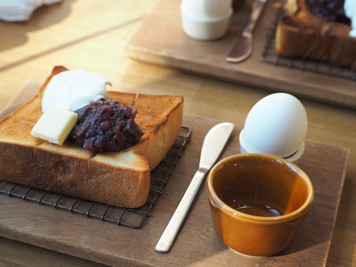 名古屋の朝はモーニングからスタート 名古屋で絶品小倉トーストが食べられるお店7選 Retrip リトリップ