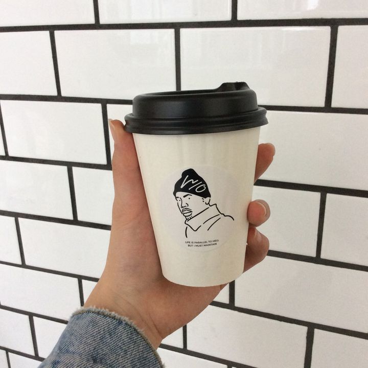 カフェに❗️ちょいキズ超特価！カフェオブジェ コーヒーカップ スタンド 看板 写真 : Z/X COFFEE 新栄店 （ゼクス コーヒー） - 新栄町/カフェ