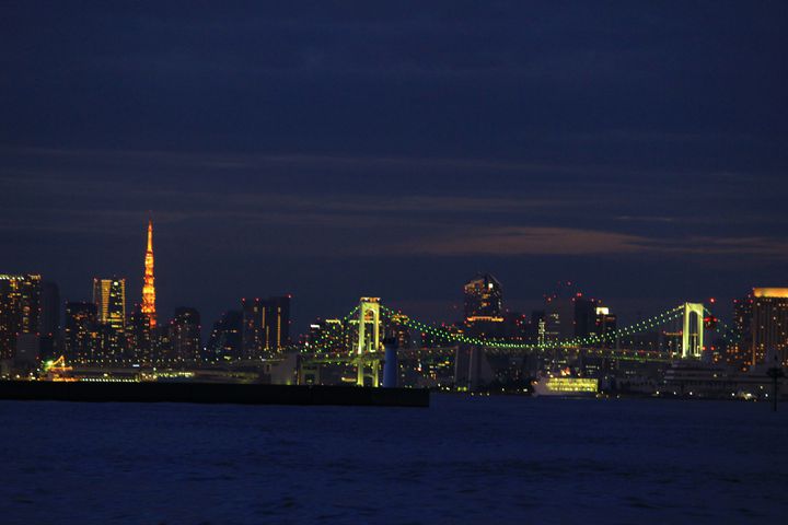 くつろぎながら美しい夜景を 東京都内の美しき公園夜景スポット12選 Retrip リトリップ