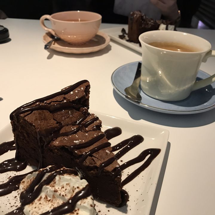 隠れ家で静かにくつろぐ 町田のゆったりできる穴場カフェ4選 Retrip リトリップ