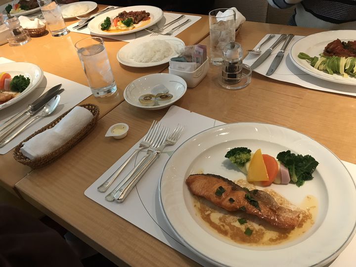 贅沢ランチが食べ放題 福岡の高級ホテルビュッフェ 5選 Retrip リトリップ