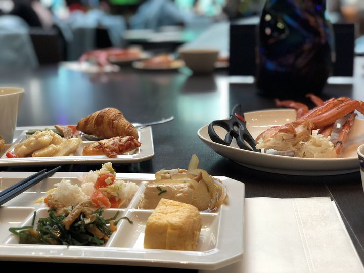 贅沢料理が食べ放題 東京都内の 高級ホテルビュッフェ おすすめ10選 Retrip リトリップ